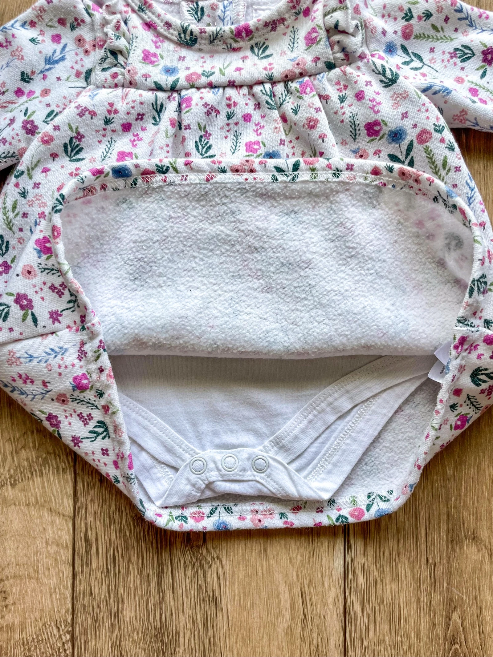 Floral sweater dress size 3-6 months – photo 5